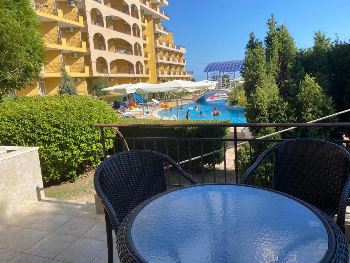 Midia Grand Resort, Terrassen Paradies Apartment Aheloy Exterior foto